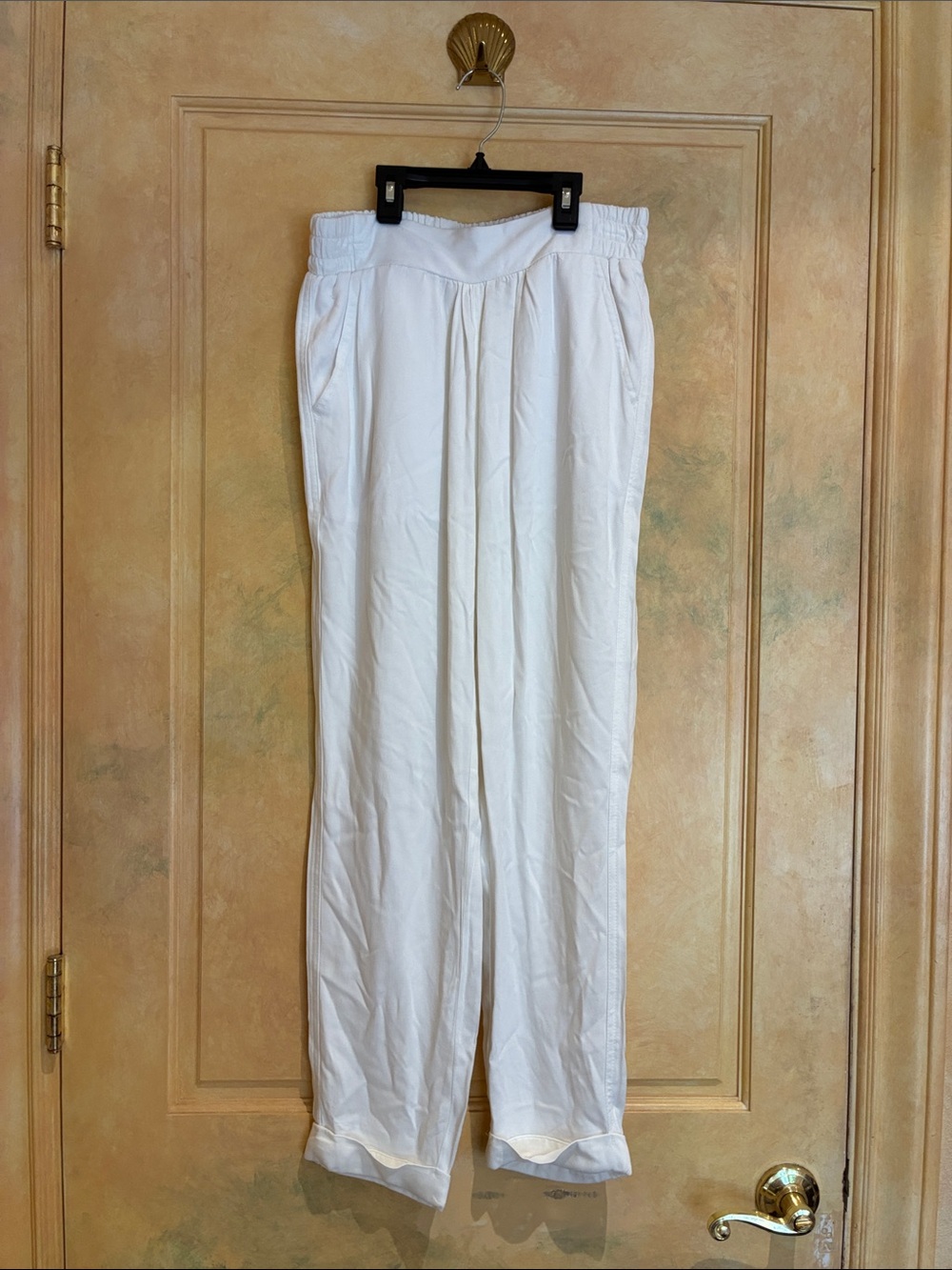 NWOT XS Splendid White Elastic-Waist Tapered to cuffed ankle-Chino Pants